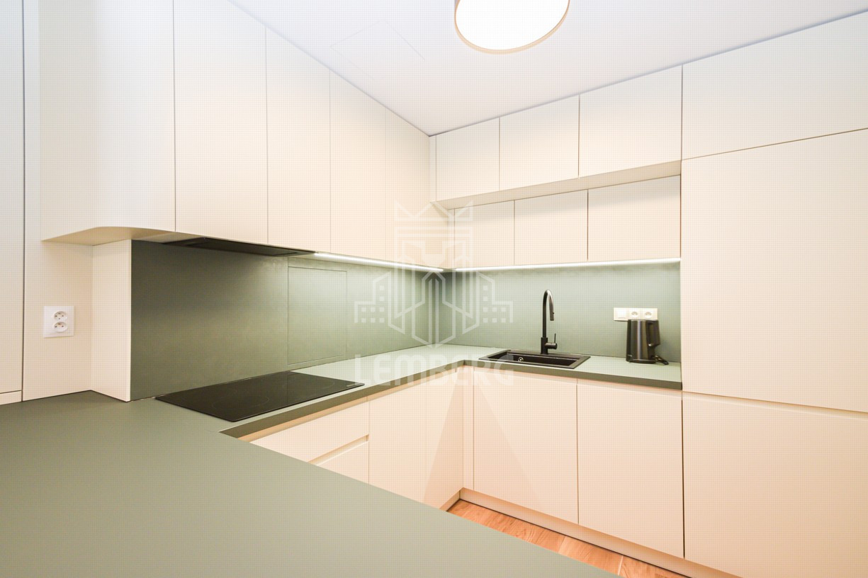 Елітна 2-кімнатна квартира з лоджією в ЖК Vydrica