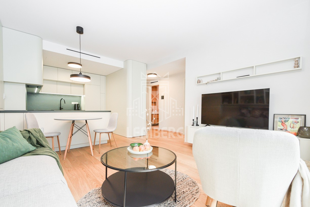 Елітна 2-кімнатна квартира з лоджією в ЖК Vydrica