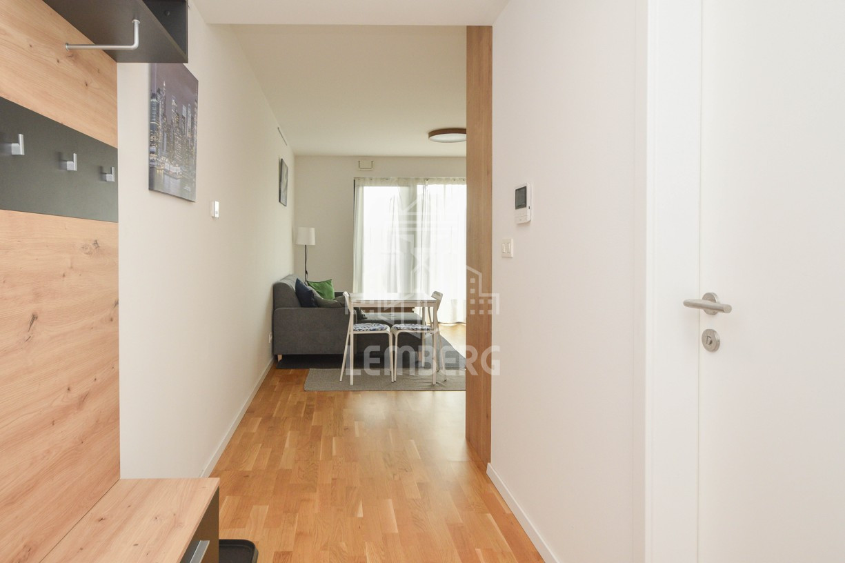 Сучасна 2-кімнатна квартира в ЖК Guthaus на Račianskej